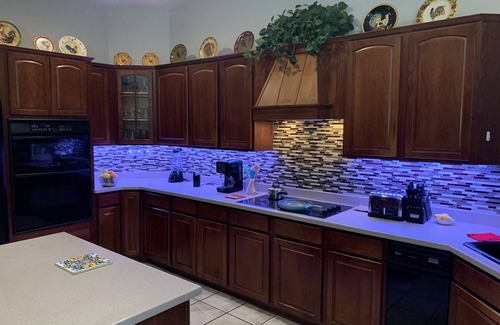 Casa Grande House | Large Upscale Vacation Home in Coyote Ranch with Private Pool and RV parking