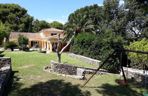 Sormiou House | Large villa, swimming pool, very quiet and at the gateway to the Calanques National Park.