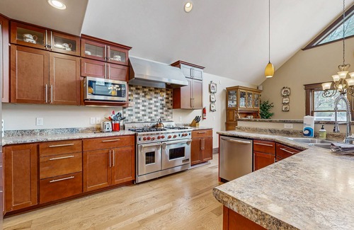 Tomahawk House | Large, waterfront home w/a full kitchen, dock, canoes, & outdoor firepit