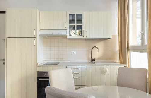 San Donato-San Vitale Apartment | Largo Molina Apartment 1 by Wonderful Italy