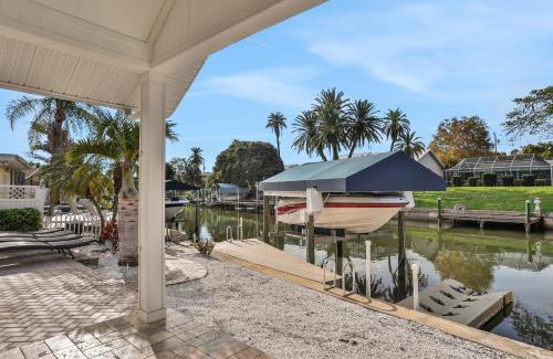 Harbor Hills House | Largo Paradise