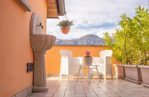 Mandello del Lario Apartment | Larius Apartment - Como Lake View
