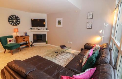 Kirkby Lonsdale House | Lark Meadow