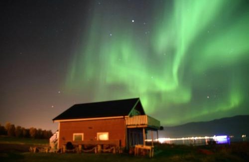 Tromso House | Larseng Kystferie