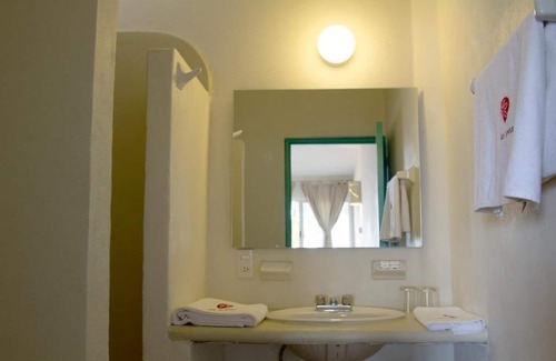 Centro Hotel | Las Arenas Bungalows Melaque
