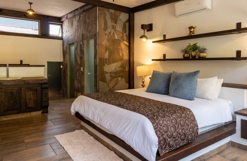 La Garita Hotel | Las Jaras Aguas Termales