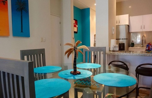 Luis Donaldo Colosio Apartment | Las Palmas In Alizes - Modern 1 Bedroom By the Beach with Fast reliable internet