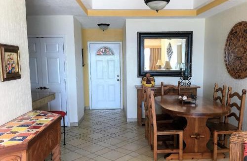 Puerto Penasco Apartment | Las Palmas Resort at Sandy Beach- Condo Grande 704 condo