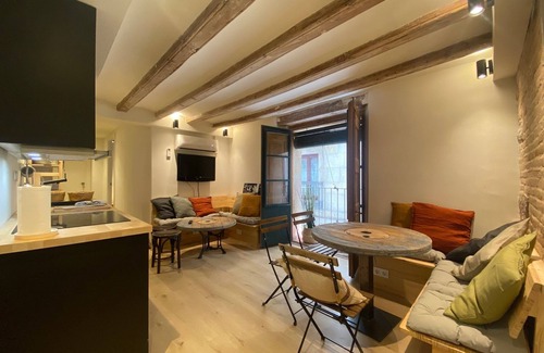 El Born Apartment | Las Ramblas House