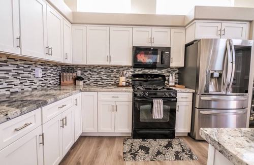 North Las Vegas House | Las Vegas Home w/Pool & Spa,Casa Del Sol