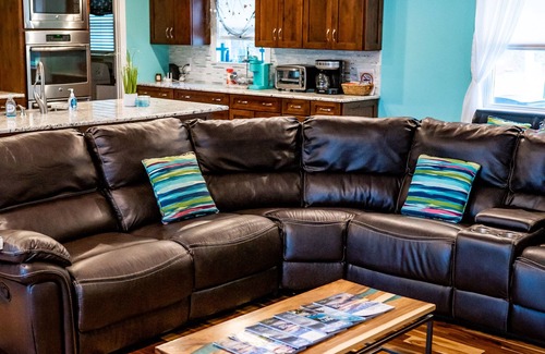 Moneta House | Laslie lake house