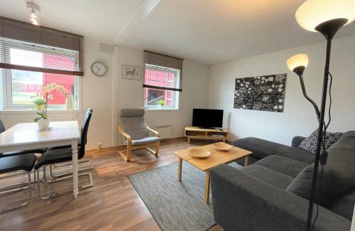 Syssleback Apartment | Lassiebyn 10 Entire Apartment with Parking & Kitchen