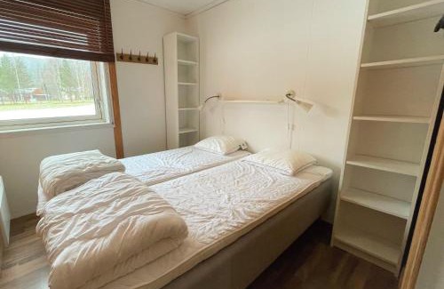 Syssleback Apartment | Lassiebyn 10 Entire Apartment with Parking & Kitchen