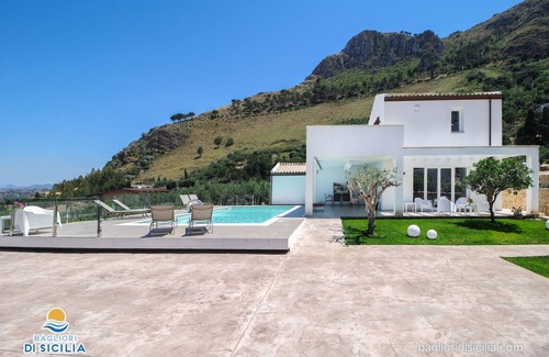 Scopello Villa | LAST MINUTE 3/27 SEP. - WWW.BAGLIORIDISICILIA.COM