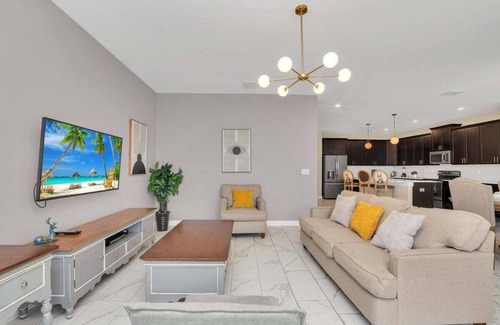 Davenport Villa | Last Minute Disney Getaway! Villa with Private Pool & Hot Tub. Book Now! #118517