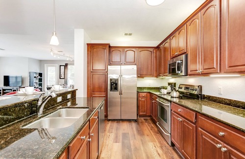 Florida Central Atlantic Coast Apartment | Last Minute Disney Getaway! Luxury Condo with Private Balcony. Book Now! #39244