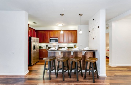 Florida Central Atlantic Coast Apartment | Last Minute Disney Getaway! Luxury Condo with Private Balcony. Book Now! #39244
