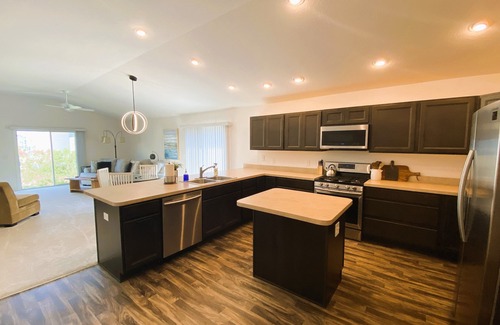Wildwood Villa | LAST MINUTE OPENINGS, in The Villages, dog-friendly home with golf cart!