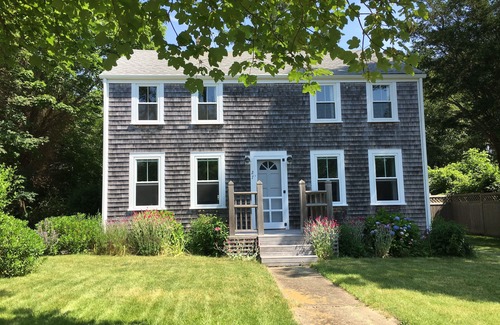 Vineyard Haven House | Last Minute - Reduced Rates - AC, Family friendly, Walk to Town, Beach, Ferry