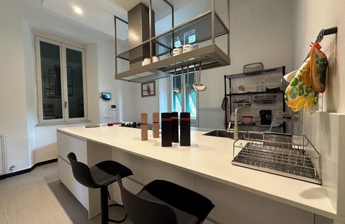 Portovenere Villa | * LAST MINUTE * Villa Doria 10P by VILLASRETREATS, Waterfront, A/C near 5Terre