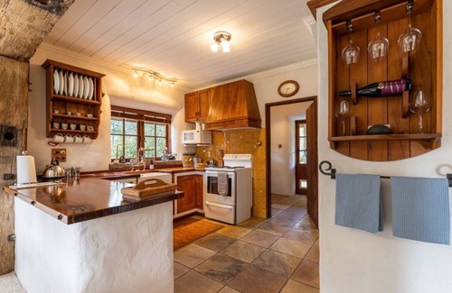 Brightwater House | Last Straw Cottage - Beautiful Straw Bale house in fantastic countryside.