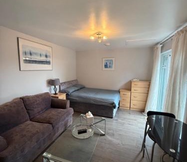 Little Hallingbury Apartment | Latchmead bnb