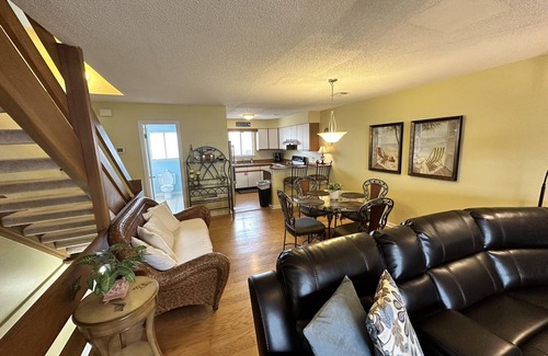Port St. Joe House | Late Summer 2025 Rate Drop! 2 BR/2.5 BA w/LOFT - Screen Porch