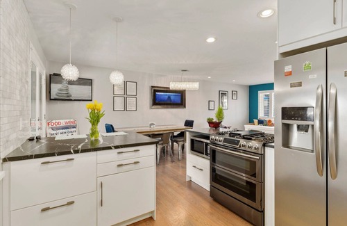 Washington Virginia Vale House | Late summer special! Book a stay during August and September and receive a 15% discount