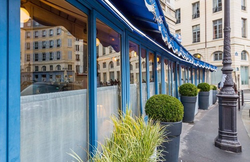 Odeon Apartment | Latin Quarter Retreat, by Veeve