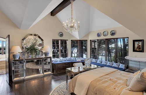 Carmel Riviera House | LAuberge Costal Cove Clint Eastwood Suite