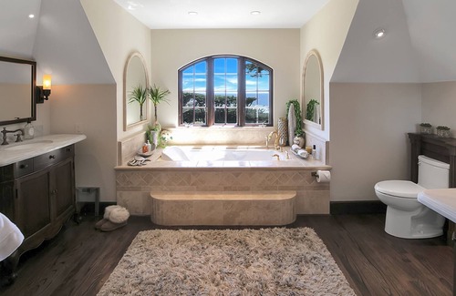 Carmel Riviera House | LAuberge Costal Cove Clint Eastwood Suite