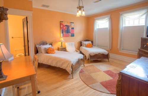 Marinette Bed & Breakfast | Lauerman House Inn