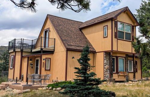 Drake House | Laughing Place