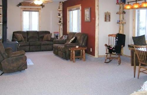 Drake House | Laughing Place