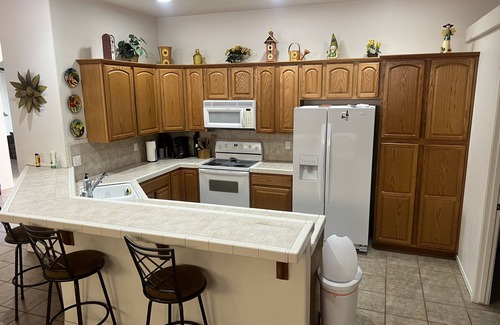 Bullhead City House | Laughlin Casinos, Colorado River, and Lake Mohave Minutes away