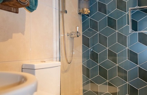 Corby Bed & Breakfast | Laundimer House