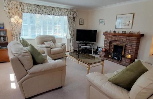 New Forest District House | Laurel Cottage