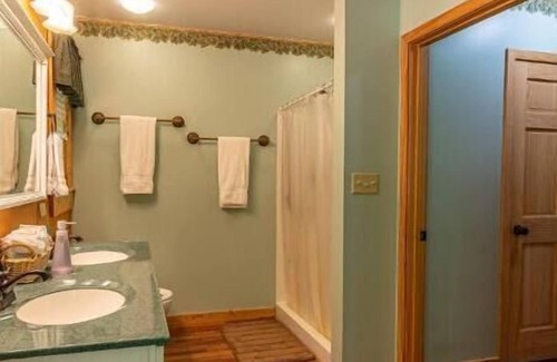 Luray Cabin | Laurel Hill Cabin