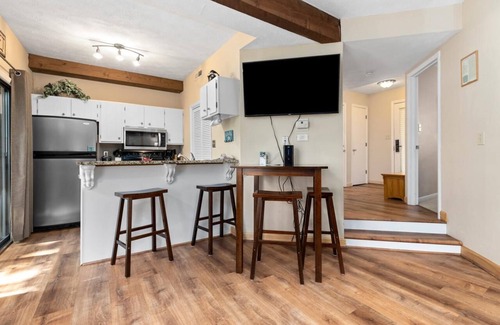 Wintergreen Condo | Laurelwood 98 with Wintergreen Advantage