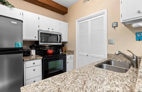 Wintergreen Condo | Laurelwood 98 with Wintergreen Advantage