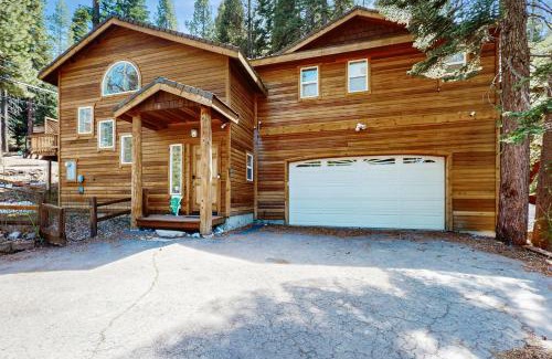 Truckee House | Laurelwood Manor