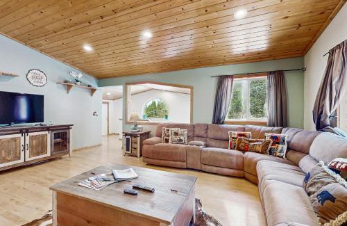 Truckee House | Laurelwood Manor