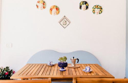Contrada Santa Lucia Bed & Breakfast | Lauricella Bed and Breakfast