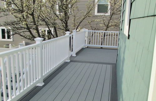 Ortley Beach House | LAVALLETTE New House/Deck/Out-shower, C-A/C, Wifi, Badges, Granite Kitchen