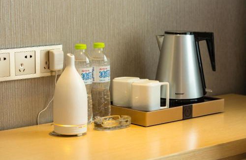 Weihai Hotel | Lavande Hotels Weihai Weigao Square Branch