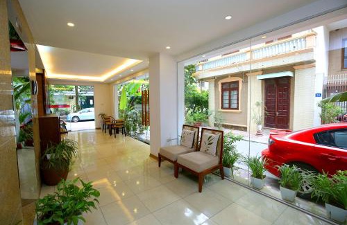 Ba Dinh Apartment | Lavender Building Hanoi Near West Lake - Serviced apartment