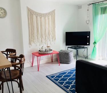 Streatham Apartment | Lavender Den