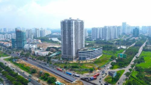 Phu My Hung Apartment | Lavida Plus Apartments near SECC