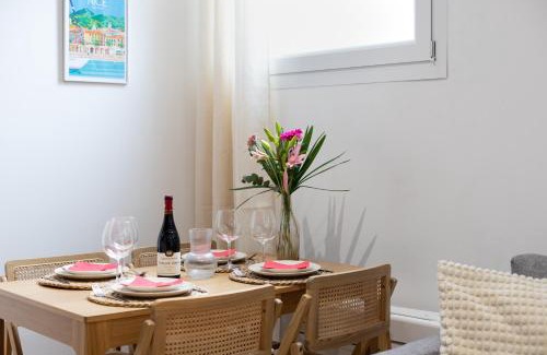 Gambetta Apartment | Lavie Maison Sauna and Hot Tub Seaside
