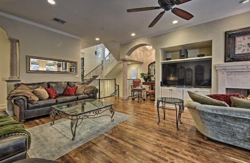 Barton Heights House | Lavish Austin Retreat 1 Mi to Downtown and Sixth St